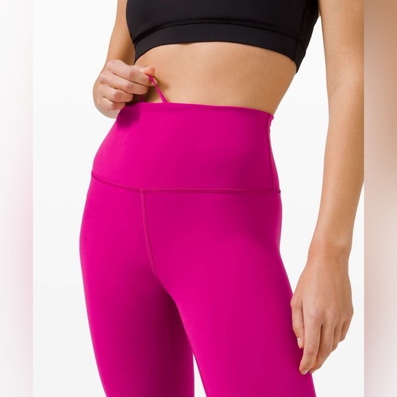 Lululemon Wunder train leggings , sz 6 - Picture 4 of 10